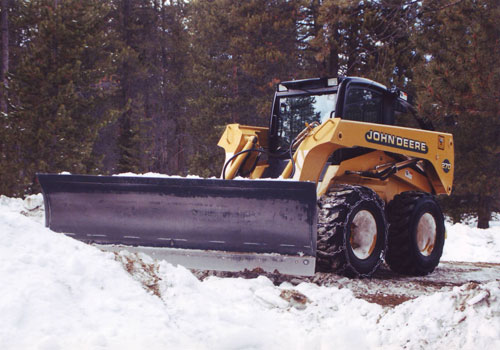 Small Ramp Plows (RAM Series – Skid Steer)